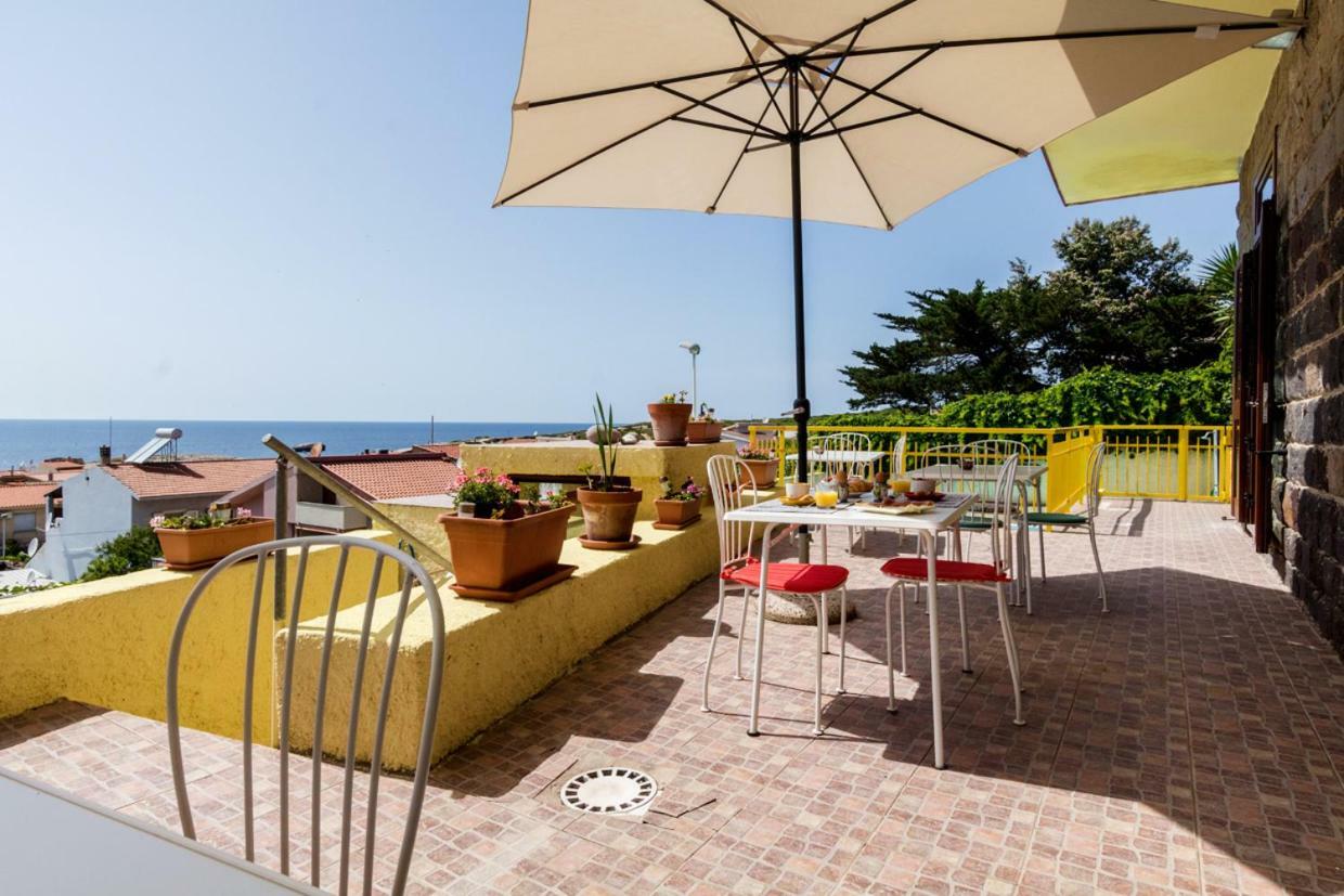 Bed and Breakfast Mare Lughente С'Аркитту-Кульери Экстерьер фото