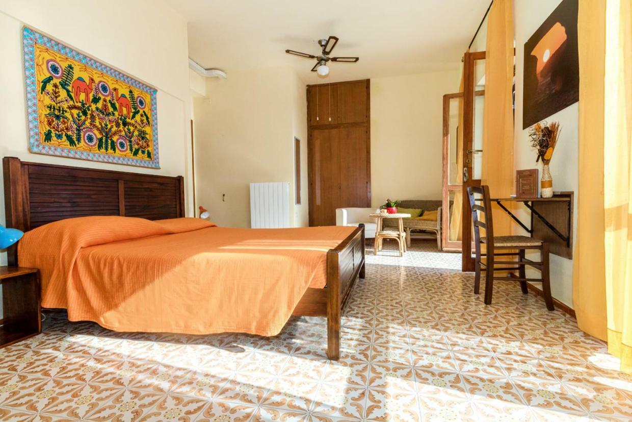 Bed and Breakfast Mare Lughente С'Аркитту-Кульери Экстерьер фото